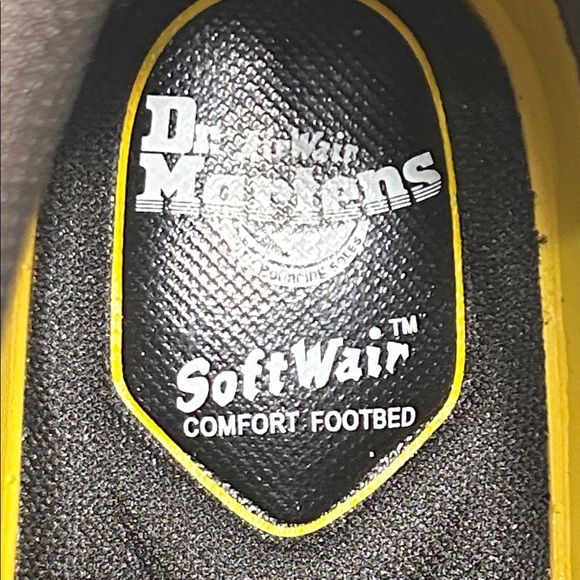 Dr. Martens Woodard Grizzly Women’s 8 Dark Brown Ankle Boots NWOT - Picture 2 of 16